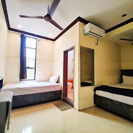 The Livin Residency Hotel Visákhapatnam Kültér fotó