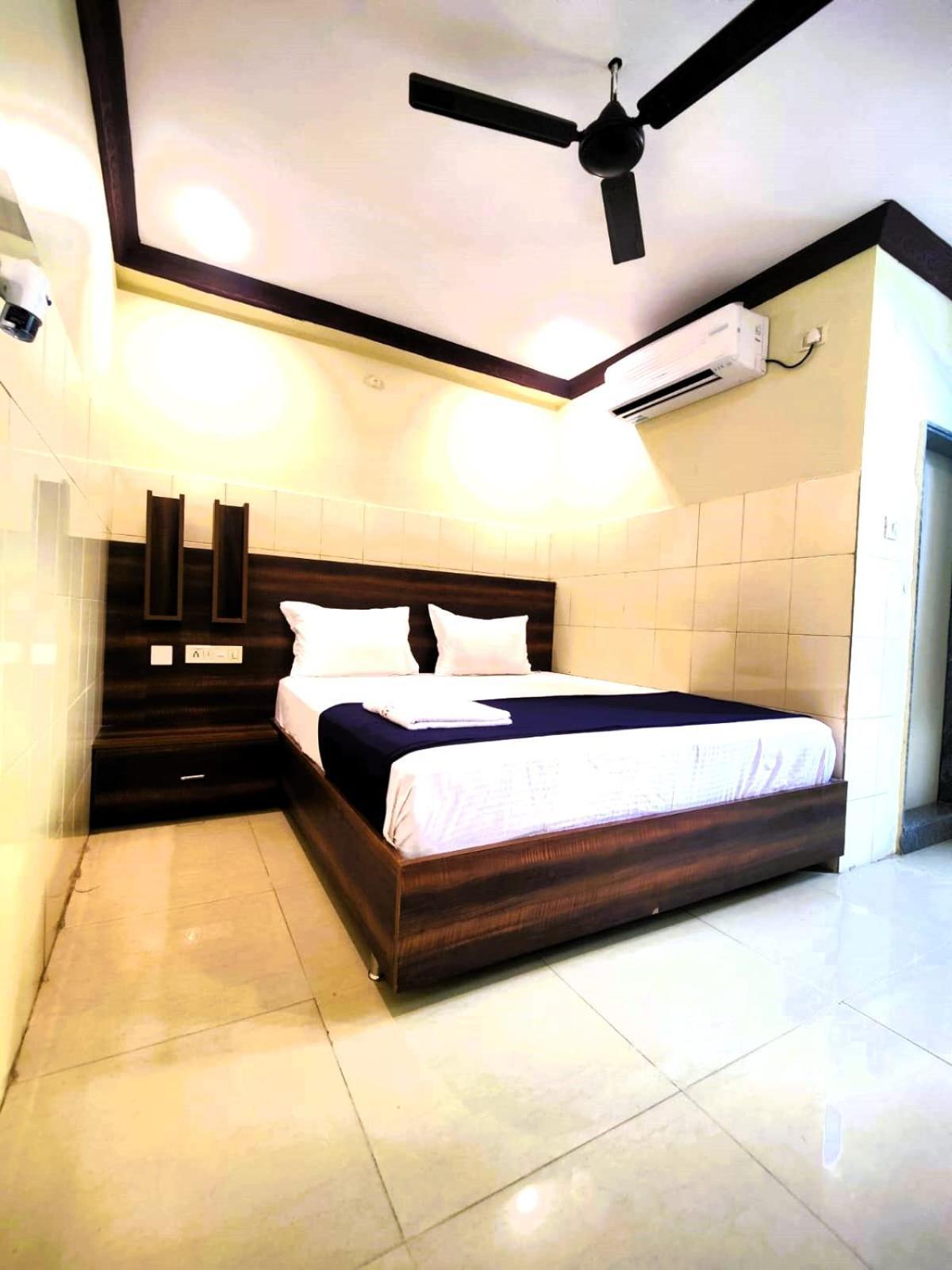 The Livin Residency Hotel Visákhapatnam Kültér fotó