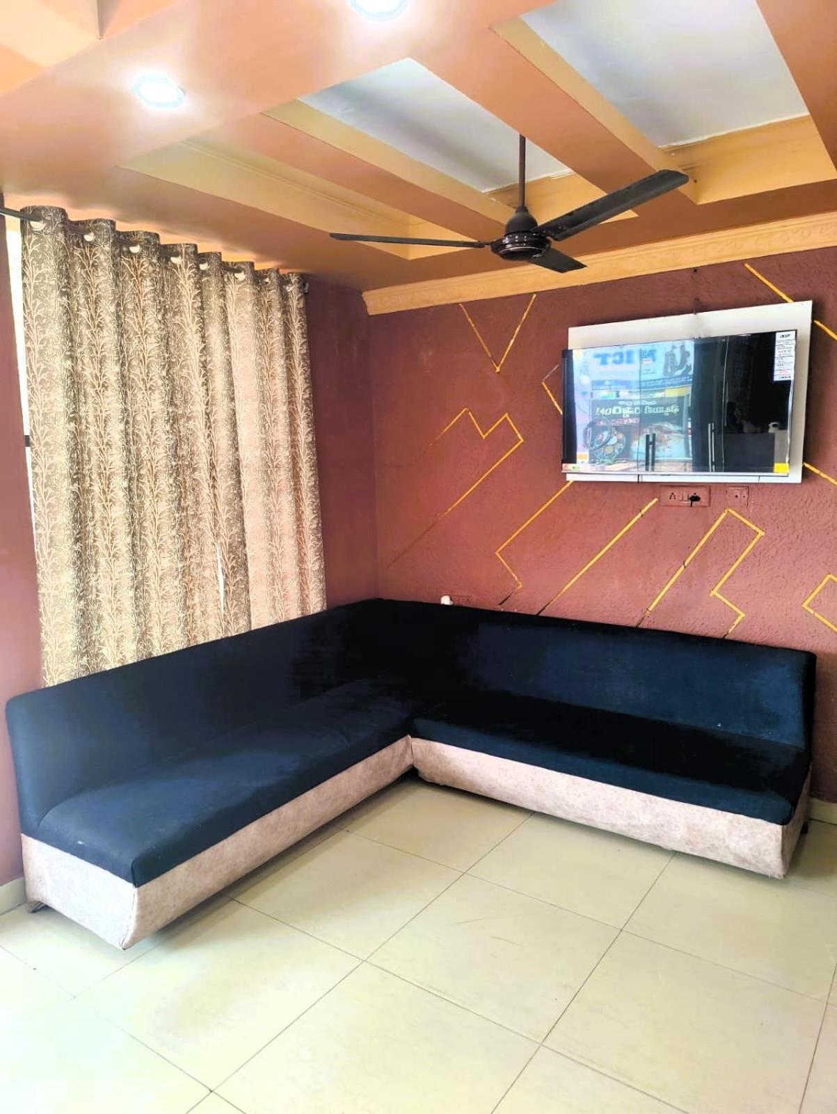 The Livin Residency Hotel Visákhapatnam Kültér fotó